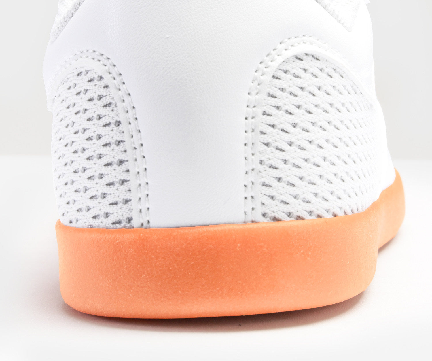 Li-Ning Tai Chi Shoes: Rooted in Stillness